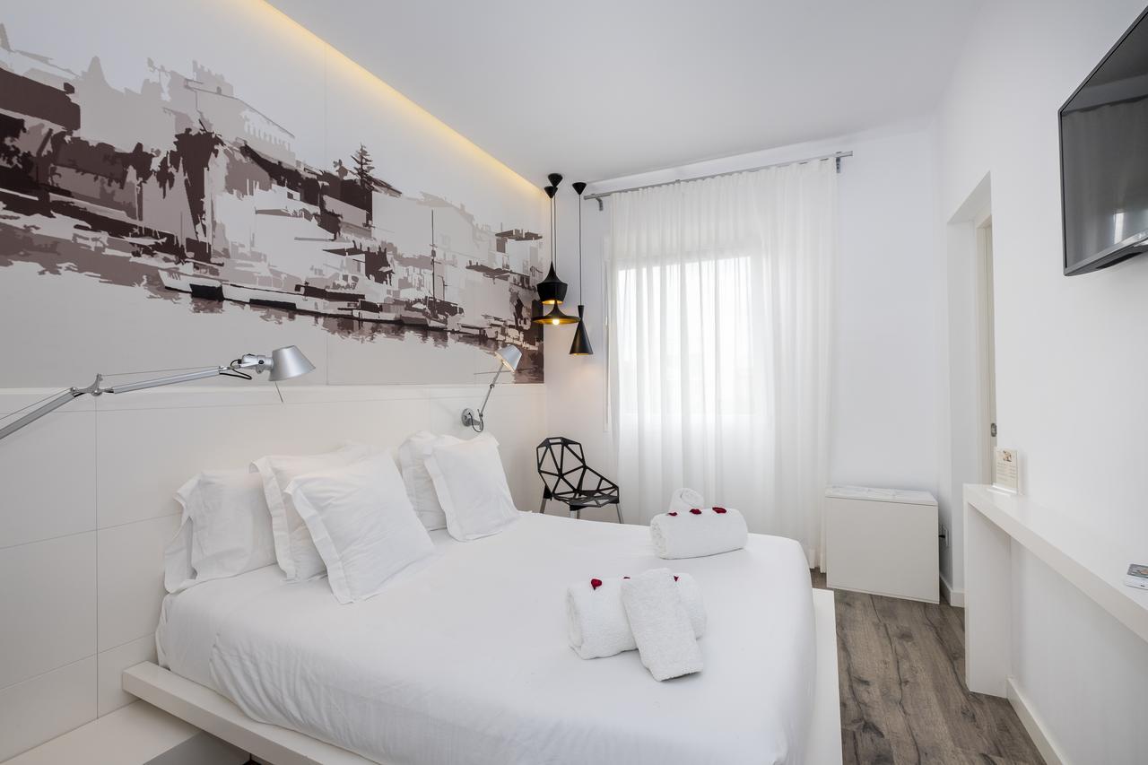 Hotel Abril 37 Ciutadella  Bagian luar foto